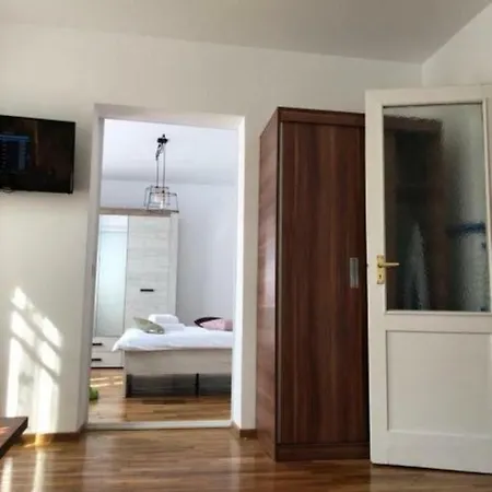 Casa Alise-luise * Брашов